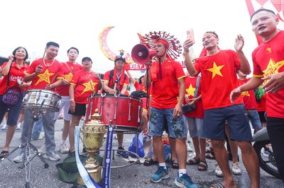 Hàng vạn CĐV hướng về Mỹ Đình chờ tuyển Việt Nam vào chung kết ASEAN Cup 2026