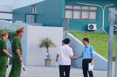 Không nên so sánh kết quả hai lần thi tốt nghiệp của học sinh THPT chuyên Tuyên Quang