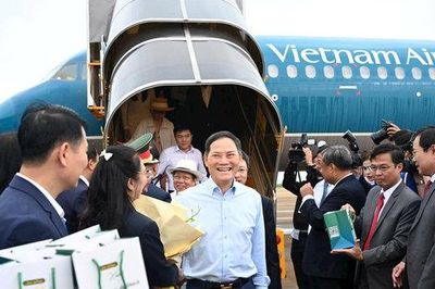 Sân bay Liên Khương mở cửa trở lại sau hơn 5 tháng, các chuyến bay chính thức được nối lại