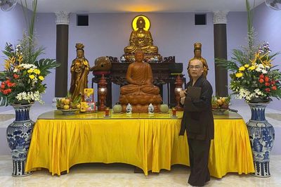 Đừng đốt vàng mã tháng Vu Lan nữa, những điều 0 đồng này còn giá trị hơn nhiều