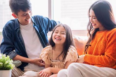 3 điều cha mẹ thông minh làm mỗi ngày để con lớn lên hạnh phúc
