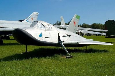 MiG-105: Máy bay độc đáo thời kỳ Liên Xô thiết kế để đối đầu Mỹ ngoài không gian