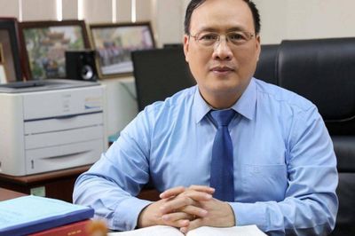 Chuyên gia nói gì về kết quả thi lại tại Chuyên Tuyên Quang?