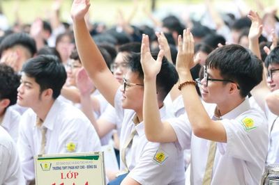 Hà Nội công bố học phí 35 trường chất lượng cao năm học mới