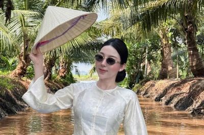 Du khách ngỡ ngàng cảnh sông nước miền Tây giữa lòng Quảng Ninh