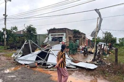 Gia Lai: Khẩn trương hỗ trợ người dân Bía Ngó khắc phục thiệt hại do thiên tai