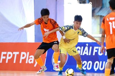 Thái Sơn Nam TP.HCM toàn thắng, Sahako thắng tưng bừng 11-1