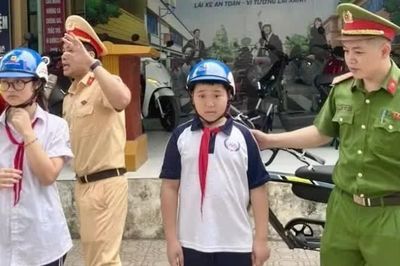 Bảo đảm trật tự, an toàn giao thông dịp lễ 2/9 và tháng cao điểm học sinh đến trường
