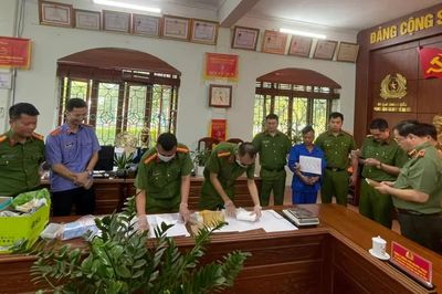 Lai Châu: Bắt đối tượng mua bán 4 bánh heroin