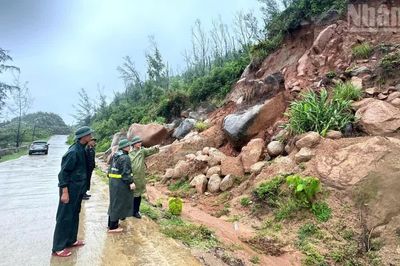 Hơn 1.200ha lúa hè thu ở Hà Tĩnh bị ngập do mưa lớn
