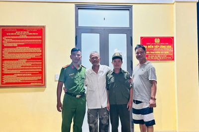 Trở về không đơn độc