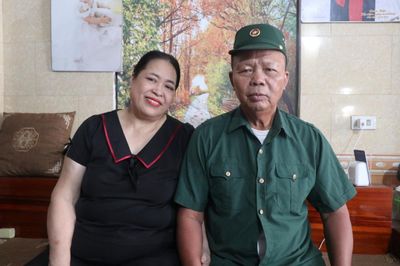 Tình yêu cổ tích và nghị lực phi thường của thương binh cụt hai chân