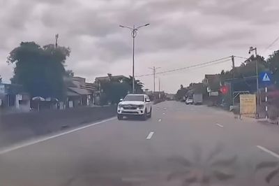 Phạt nghiêm cho nhớ!