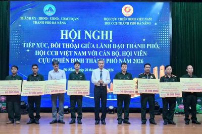 Lãnh đạo thành phố Đà Nẵng và Trung ương Hội Cựu Chiến binh Việt Nam đối thoại với hội viên Cựu Chiến binh các cấp