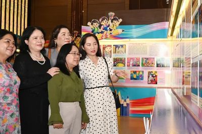 'Hành trình 20 mùa hoa' nhớ Bác Tôn