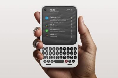 Điểm mặt 4 mẫu smartphone bàn phím QWERTY siêu chất