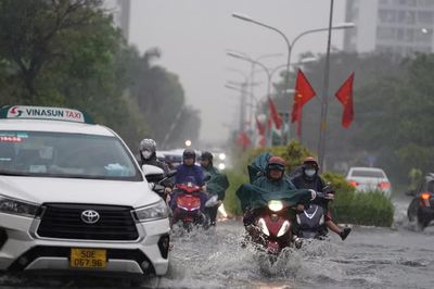 Dự báo thời tiết ngày 20/8: Mưa dông bao trùm cả nước, cục bộ có nơi mưa to