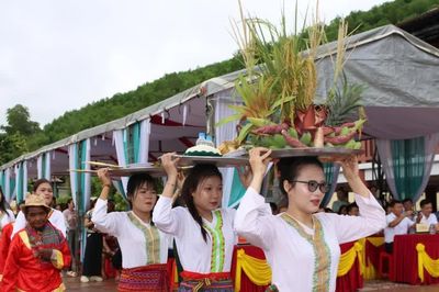 Về Rào Tre cùng đồng bào Chứt vui Tết Lấp Lỗ