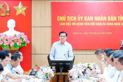 Chủ tịch UBND tỉnh Võ Trọng Hải: Quyết liệt đưa Bệnh viện Hữu nghị Đa khoa Nghệ An lên hạng đặc biệt