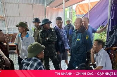 Sét đánh khiến 2 người thương vong ở Hà Tĩnh