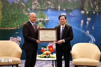 Đoàn đại biểu cấp cao Đảng Lao động Mexico thăm và làm việc tại Quảng Ninh