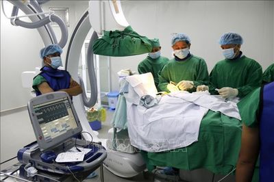 Làm chủ kỹ thuật cao, người bệnh tim mạch thêm cơ hội điều trị tại chỗ