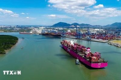 Trung tâm kinh tế biển: Kiến tạo cực tăng trưởng mới