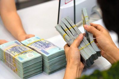 Một doanh nghiệp mang số tiền chiếm hơn 80% tài sản cho vay với lãi suất 12%/năm