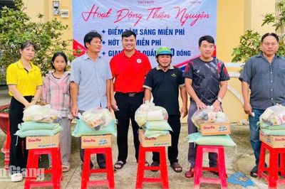 Mang yêu thương đến người dân có hoàn cảnh khó khăn ở xã Đông Hòa