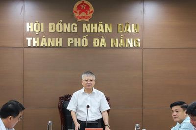 Chủ tịch HĐND thành phố Nguyễn Đức Dũng tiếp, giải quyết kiến nghị của công dân