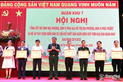 Nhân rộng các mô hình 'Địa phương, đơn vị phía sau hỗ trợ địa phương, đơn vị phía trước'