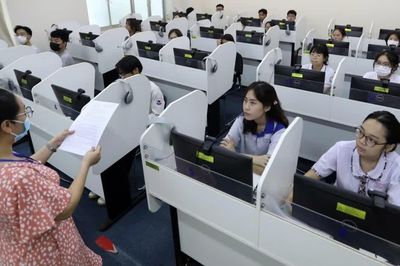 Thi tốt nghiệp THPT trên máy tính từ năm 2027: Hiểu đúng về kế hoạch thí điểm