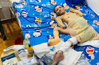 Nam thanh niên nằm liệt 12 năm cần giúp đỡ