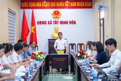 Đoàn kiểm tra số 1 của UBND tỉnh Khánh Hòa kiểm tra cải cách hành chính tại xã Tây Ninh Hòa