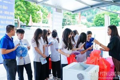 Rộng cơ hội việc làm cho thanh niên