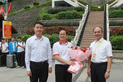100 đại biểu thanh niên Việt Nam tham gia Chương trình “Thanh niên Việt Nam tìm theo dấu đỏ” tại Trung Quốc