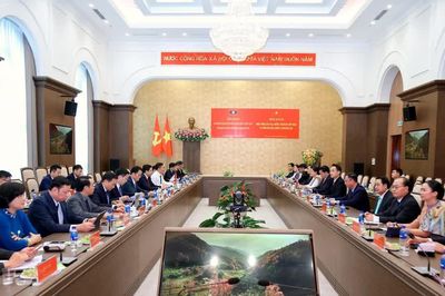 Lào Cai - Bò Kẹo thúc đẩy hợp tác toàn diện, thực chất và hiệu quả