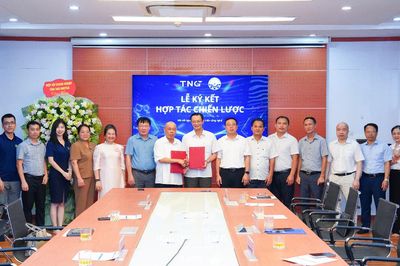 Hợp tác phát triển nguồn nhân lực và ứng dụng công nghệ