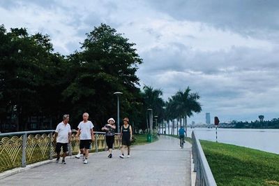 Khi tuổi già không còn là chuyện của ngày mai