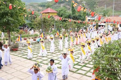 Tịnh xá Ngọc Định (Gia Lai) tổ chức lễ Vu lan - Báo hiếu