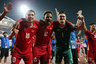 Tuyển Việt Nam được đánh giá vượt trội Thái Lan trước chung kết AFF Cup 2026