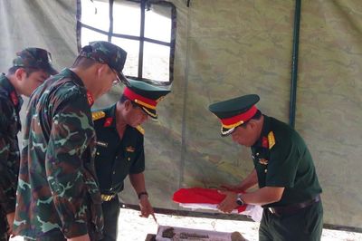 Khánh Hòa: Kiểm tra dấu viết hài cốt liệt sĩ khu vực thành Diên Khánh