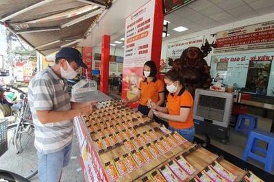 Đại lý xổ số có phải xuất hóa đơn điện tử khi doanh nghiệp xổ số đã khấu trừ thuế không?
