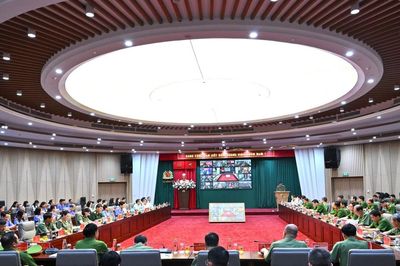 Công tác đặc xá phải luôn gắn kết chặt chẽ với công tác tái hòa nhập cộng đồng
