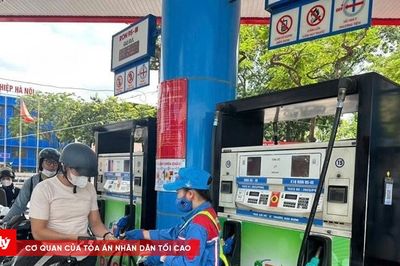 Giá xăng dầu tăng trở lại sau hai phiên giảm liên tiếp