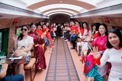 Sức hút đặc biệt của tàu Hà Nội 5 Cửa Ô