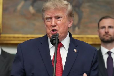 Tổng thống Mỹ Trump tuyên bố 'chiến tranh kinh tế' chống Iran