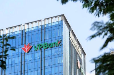 VPBank (VPB): Đón dòng vốn 61,6 triệu USD từ nâng hạng, lợi nhuận bán niên tăng 68%