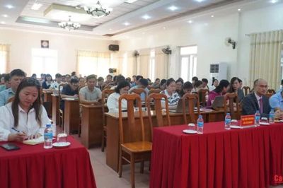 Bồi dưỡng kiến thức, nghiệp vụ đối ngoại và công tác thông tin đối ngoại cho 120 đại biểu