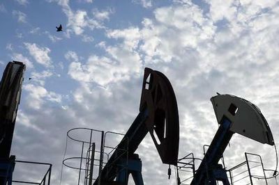 Giá dầu tối 20/8: Brent vượt 94 USD/thùng, tăng phiên thứ năm liên tiếp